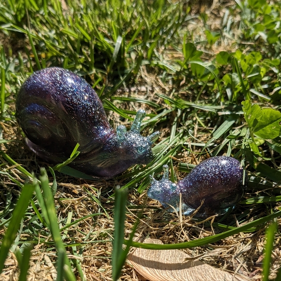 Snails Plant Decor Handmade Cottagecore Set Sparkly Resin Cute Nature - Picture 3 of 12